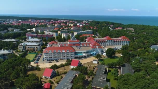 Hotel Grand Lubicz Ustka Uzdrowisko Aerial View Poland High Quality — Stock Video