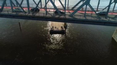 Güzel Pilsudski Barge Nehri Wisla Torun Hava Manzarası Polonya. Yüksek kalite 4k görüntü