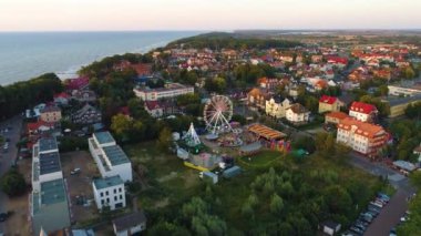 Lunapark Rewal Wesole Miasteczko Hava Manzarası Polonya. Yüksek kalite 4k görüntü