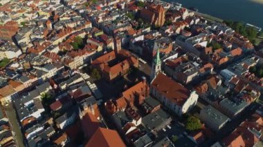 Eski Kasaba Meydanı Torun Ratusz Centrum Stary Rynek Hava Görüntüsü Polonya. Yüksek kalite 4k görüntü