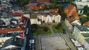 Eski kasaba pazarı Bydgoszcz Stary Rynek Centrum Aerial View Poland. Yüksek kalite 4k görüntü
