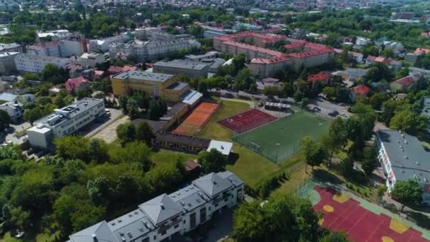 Střední Škola Sport Fields Siedlce Szkola Boisko Aerial View Polsko — Stock video