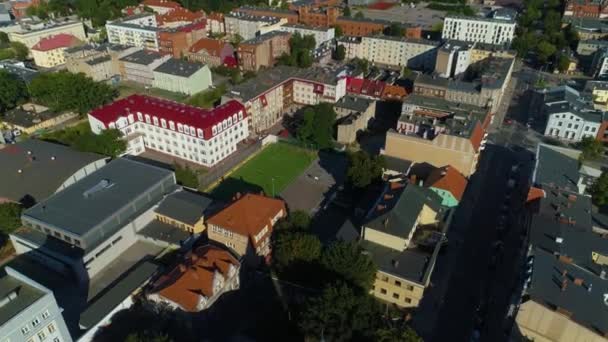 Escola Primária Parque Infantil Gniezno Szkola Boisko Vista Aérea Polónia — Vídeo de Stock