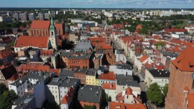Eski Torun Kasabası Miasto Havadan Polonya 'ya bakıyor. Yüksek kalite 4k görüntü