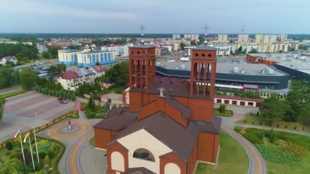 Εκκλησία Ostroleka Kosciol Zbawiciela Swiata Aerial View Πολωνία Υψηλής Ποιότητας — Αρχείο Βίντεο
