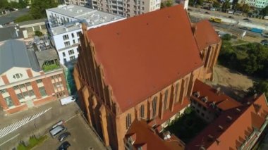 Szczecin Kosciol Jana Ewangelisty Hava Manzaralı Polonya Kilisesi. Yüksek kalite 4k görüntü