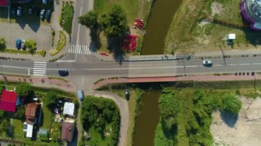 Leba Mostek 'teki Köprü Aleja Swietego Jakuba Hava Görüntüsü Polonya. Yüksek kalite 4k görüntü