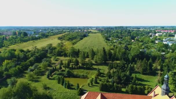 Τοπίο Φραγκισκανή Μονή Konin Klasztor Αεροφωτογραφία Πολωνία Υψηλής Ποιότητας Πλάνα — Αρχείο Βίντεο