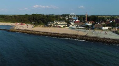 Doğu Sahili Darlowo Plaza Wschodnia Hava Manzaralı Polonya. Yüksek kalite 4k görüntü