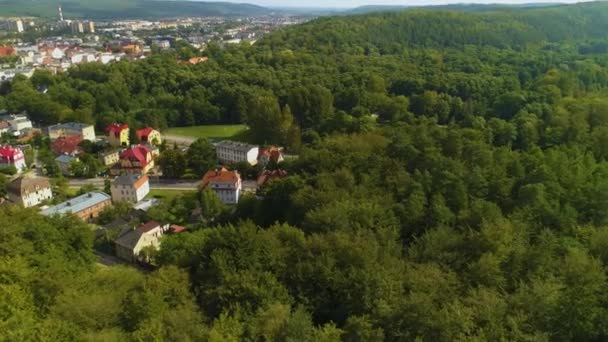美丽的风景森林山Wejherowo Krajobraz拉斯空中俯瞰波兰 高质量的4K镜头 — 图库视频影像