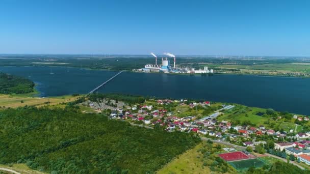 Landschaft See Goslawskie Konin Jezioro Kraftwerk Luftaufnahme Polen Hochwertiges Filmmaterial — Stockvideo