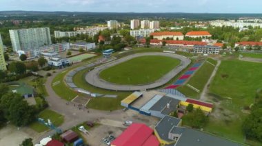 Speedway Futbol Stadyumu Pila Stadyumu Zuzlowo Pilkarski Hava Manzaralı Polonya. Yüksek kalite 4k görüntü