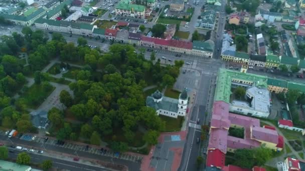Park Konstytucji Church Suwalki Kosciol Downtown Centrum Aerial View Poland — 비디오