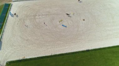 Hipodrom Binicilik Merkezi Sopot Hipodrom Osrodek Jezdziecki Hava Polonya. Yüksek kalite 4k görüntü