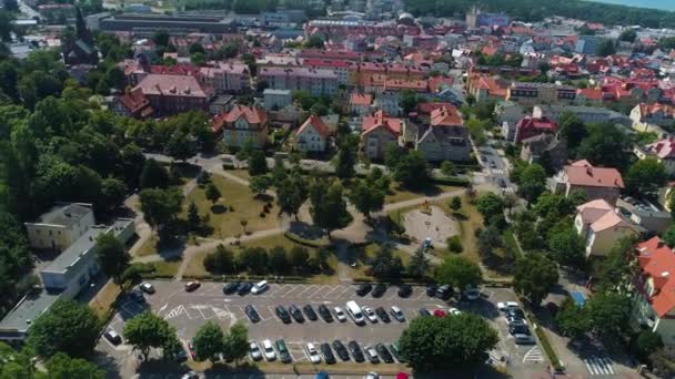 自由广场Ustka Plac Wolnosci Aerial View Poland 高质量的4K镜头 — 图库视频影像