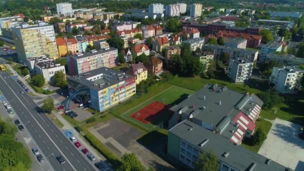 Sekolah Playground Lubin Boisko Szkola Pemandangan Udara Polandia Rekaman Berkualitas — Stok Video