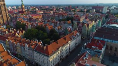 Bazylika Mariacka Gdansk Eski Kasaba Bazilikası Hava Görüntüsü Polonya. Yüksek kalite 4k görüntü