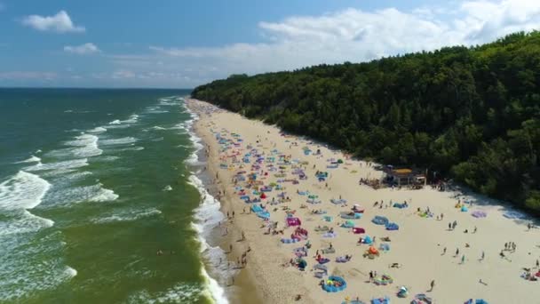 波罗的海海滩Jastrzebia Gora Plaza Morze Baltyckie Aerial View Poland 高质量的4K镜头 — 图库视频影像