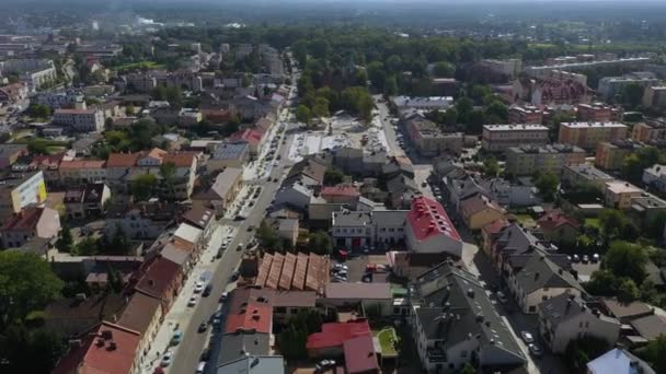 Square Downtown Konskie Centrum Plac Kosciuszki Kosciol Aerial View Lengyelország — Stock videók