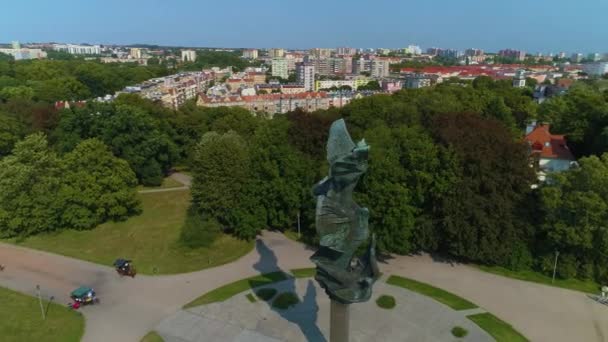 Denkmal Für Die Tat Der Polen Stettin Pomnik Czynu Polakow — Stockvideo