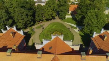 Wejherowo Yazı Müzesi Muzeum Palac Park Şehir Merkezi Hava Görünümü Polonya. Yüksek kalite 4k görüntü