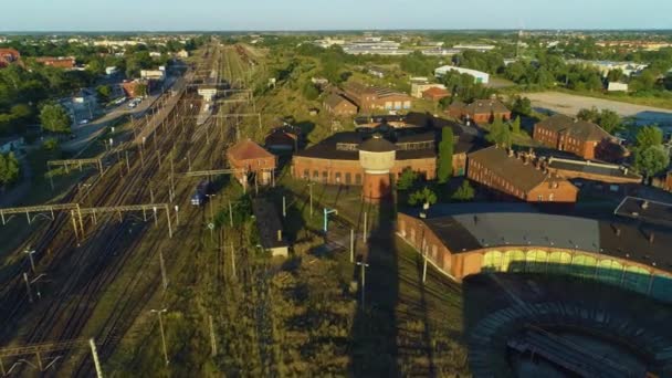 Dworzec Kolejowy Gnieźnie Stacja Kolejowa Aerial View Poland Wysokiej Jakości — Wideo stockowe