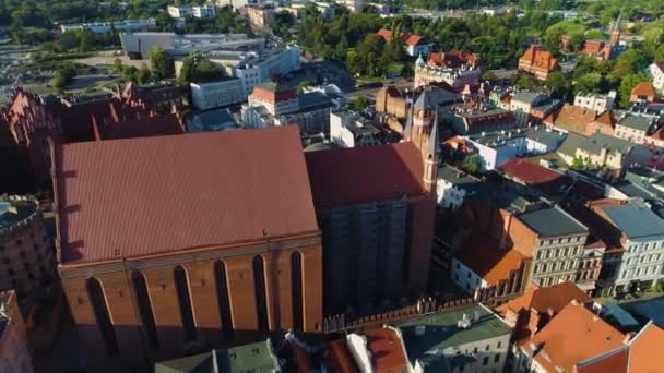 Římskokatolická Církev Torun Kosciol Aerial View Polsko Vysoce Kvalitní Záběry — Stock video