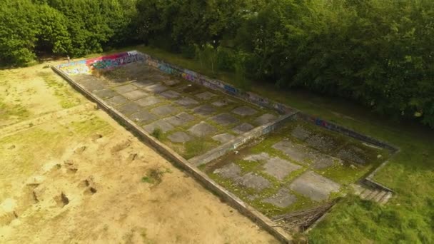 Pool Ruins Wejherowo Ruiny Basenu Odkrytego Aerial View Poland Vysoce — Stock video