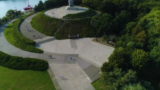 西盘纪念碑Gdansk Pomnik Aerial View Poland 高质量的4K镜头 — 图库视频影像