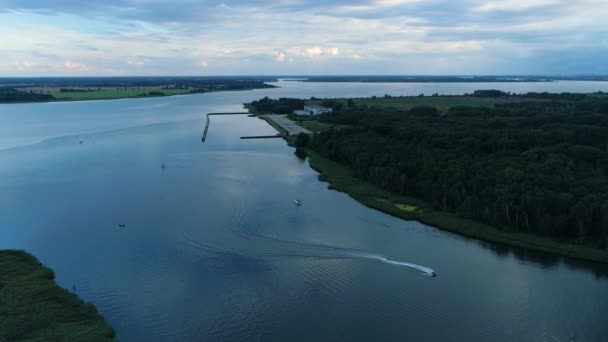 Lagoon Zalew Kamienski Dziwnow Krajobraz Aerial View Polen Hoge Kwaliteit — Stockvideo