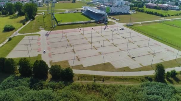Estacionamiento Estadio Pogon Siedlce Stadion Vista Aérea Polonia Imágenes Alta — Vídeos de Stock