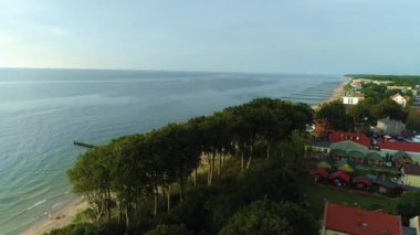 Plaj Baltık Denizi Ustronisi Morskie Plaza Morze Baltycki Hava Manzaralı Polonya. Yüksek kalite 4k görüntü