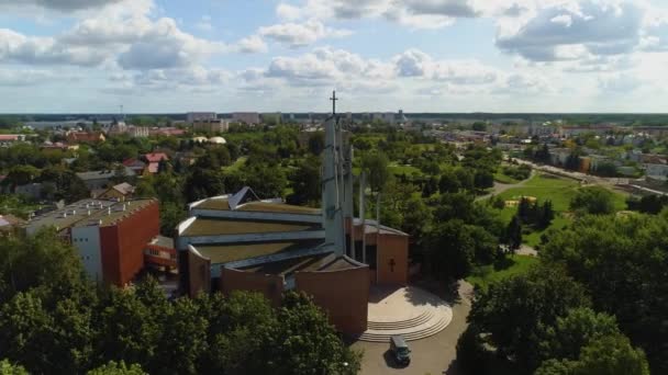 Kyrkoparken Lokietka Wloclawek Kosciol Flygfoto Polen Högkvalitativ Film — Stockvideo