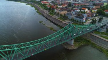 Yeşil Köprü Nehri Vistula Wloclawek En Zielony Wisla Hava Manzarası Polonya. Yüksek kalite 4k görüntü