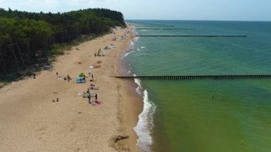 Sahil Baltık Denizi Wicie Plaza Morze Baltyckie Hava Görüntüsü Polonya. Yüksek kalite 4k görüntü
