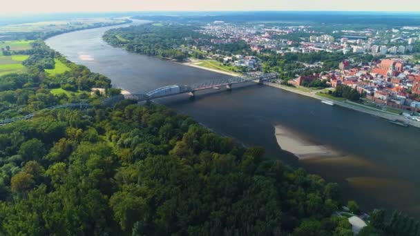 Hermoso Paisaje Puente Pilsudski Vístula Torun Mayoría Las Vistas Aéreas — Vídeo de stock