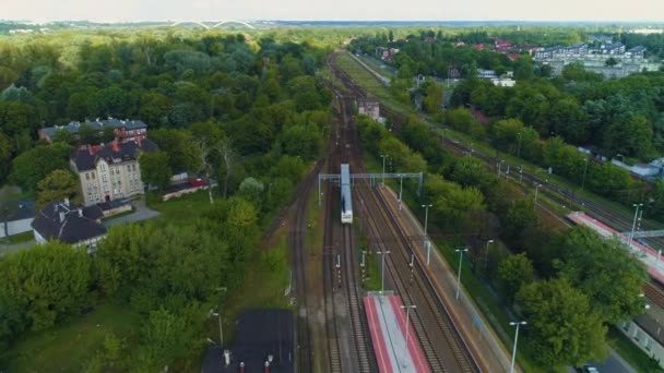 Stazione Ferroviaria Movimento Torun Glowny Pociag Stacja Kolejowa Vista Aerea — Video Stock