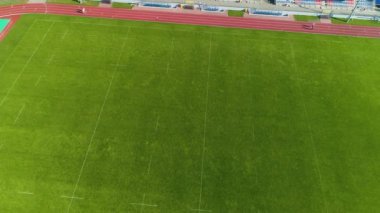 Mosir Rumia Stadyumu hava manzaralı Polonya. Yüksek kalite 4k görüntü