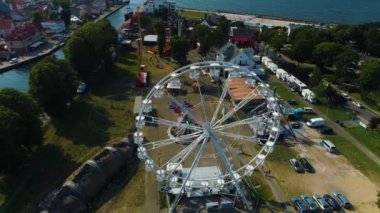 Lunapark Darlowo Wesole Miasteczko Hava Manzarası Polonya. Yüksek kalite 4k görüntü