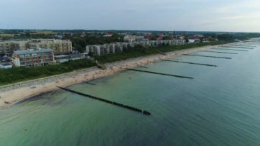 Panorama Sahili Baltık Denizi Ustronisi Morskie Plaza Morze Baltycki Hava Görüntüsü Polonya. Yüksek kalite 4k görüntü