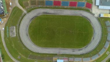 Speedway Futbol Stadyumu Pila Stadyumu Zuzlowo Pilkarski Hava Manzaralı Polonya. Yüksek kalite 4k görüntü