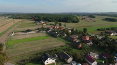 Ujazd Hava Manzarası Polonya 'daki Krzyztopor Kalesi manzarası. Yüksek kalite 4k görüntü
