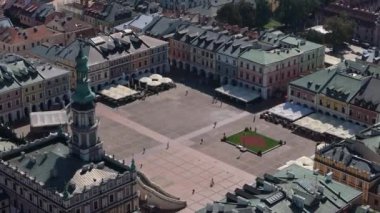 Güzel Manzara Eski Kasaba Pazar Meydanı Zamosc Hava Görüntüsü Polonya. Yüksek kalite 4k görüntü