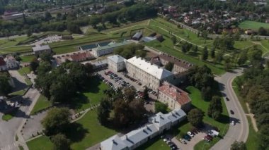 Zamoyski Sarayı Eski Şehir Zamosc Hava Görüntüsü Polonya. Yüksek kalite 4k görüntü
