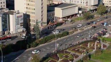 Güzel cadde Bernardine Bahçeleri Rzeszow Hava Manzarası Polonya. Yüksek kalite 4k görüntü