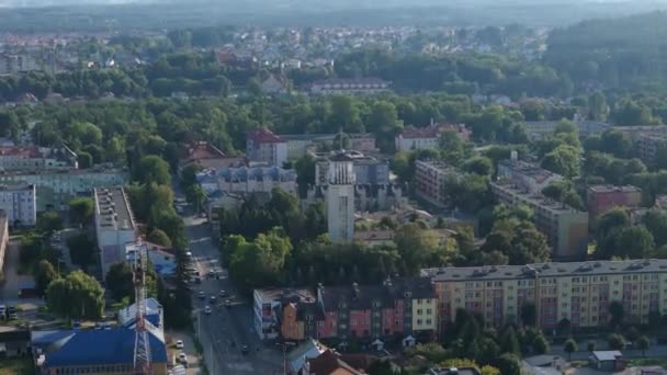 Schöne Landschaft Kirche Siedlung Tomaszow Lubelski Luftaufnahme Polen Hochwertiges Filmmaterial — Stockvideo