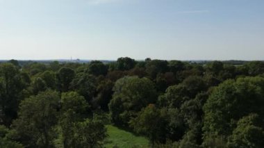 Peyzaj Şatosu Krupe Parkı Hava Görüntüsü Polonya 'yı mahvediyor. Yüksek kalite 4k görüntü