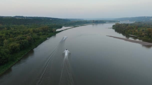 Prachtig Landschap Jet Ski River Vistula Kazimierz Dolny Aerial View — Stockvideo