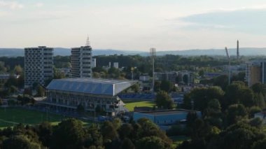 Güzel Peyzaj Stadyumu Rzeszow Hava Manzaralı Polonya. Yüksek kalite 4k görüntü