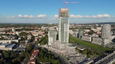 Güzel Panorama Gökdelenleri İnşaat Rzeszow Hava Görünümü Polonya. Yüksek kalite 4k görüntü